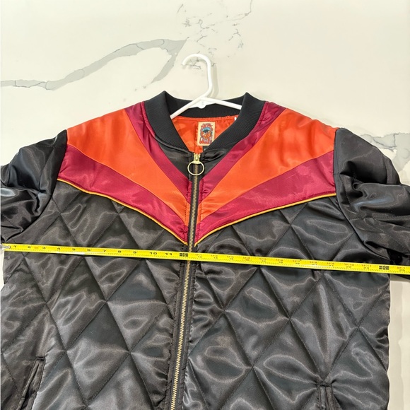 Classic Rock Couture Black Rising Sun Bomber Jacket Quilted Satin 70s - Picture 6 of 8